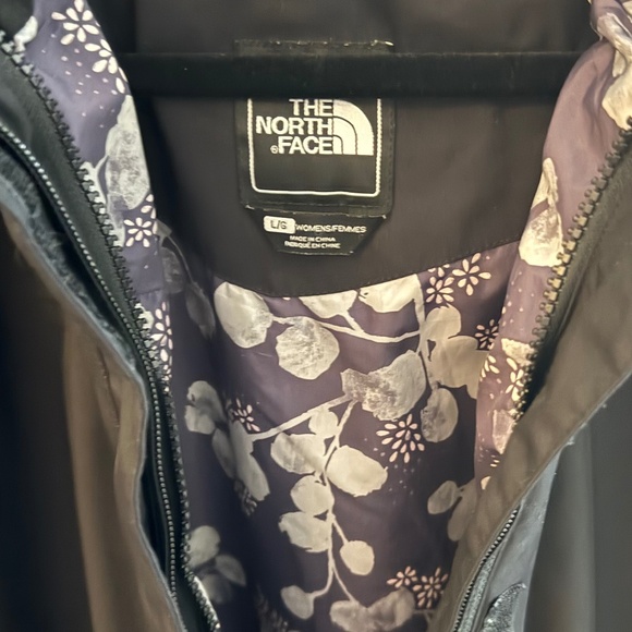 The North Face Venture Jacket L Floral Lining - Picture 4 of 7